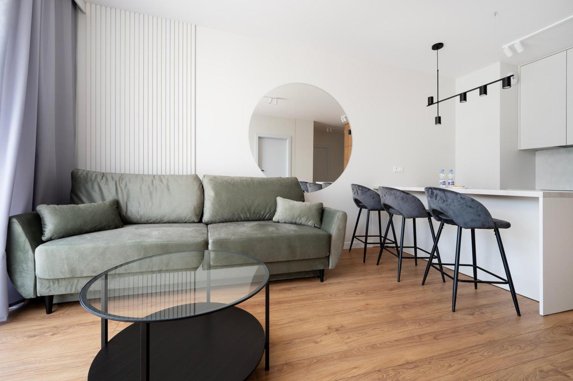 Milionowa Deluxe * Lodz (Lodz)